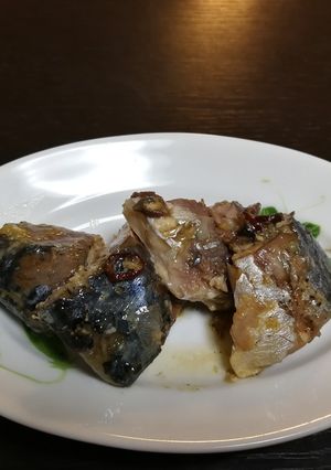 鯖オリーブ缶のにんにく炒め-レシピのメイン写真