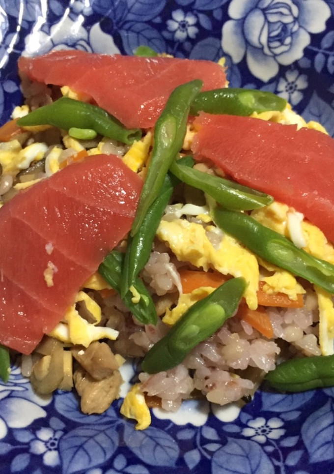 すし飯の具で、海鮮ちらし-レシピのメイン写真