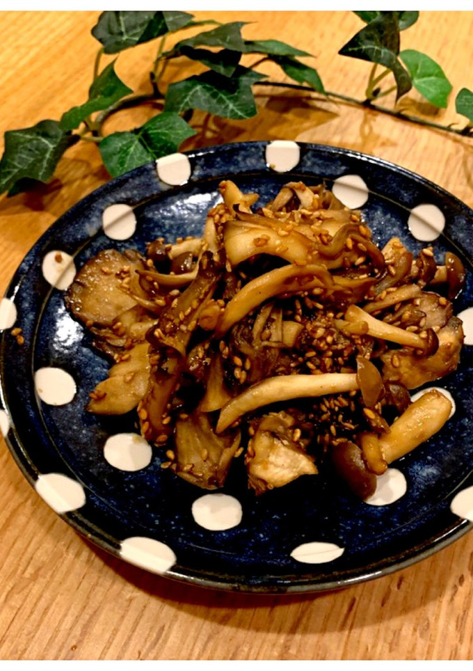 舞茸としめじの胡麻風味のソテー-レシピのメイン写真