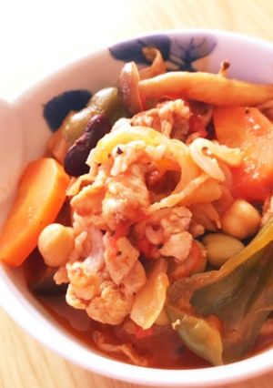 野菜たっぷり豚コマのトマト煮込み-レシピのメイン写真