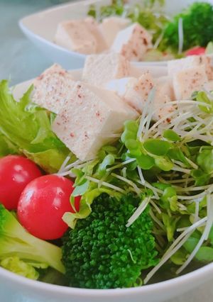 ダイエットに！焼き豆腐のサラダ-レシピのメイン写真