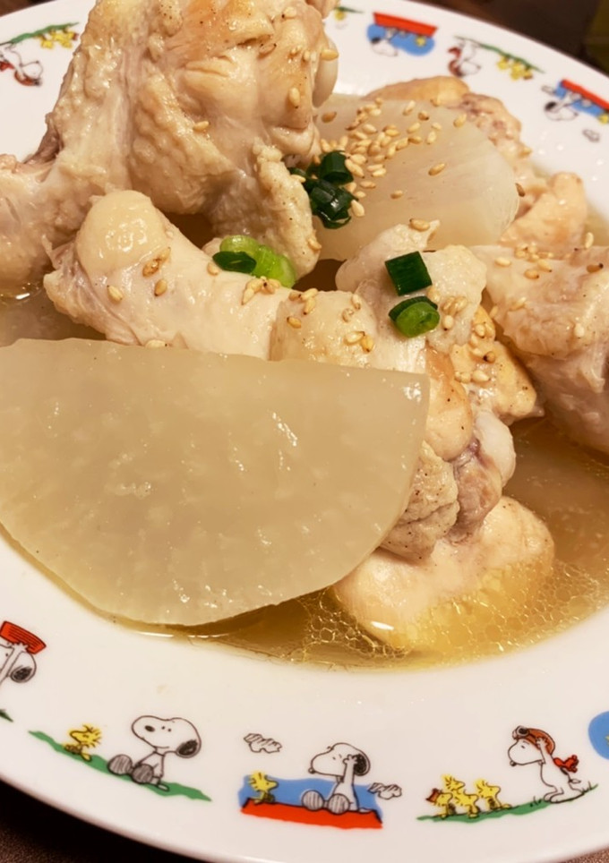 簡単★生姜でぽかぽか♪大根と手羽先の煮物-レシピのメイン写真