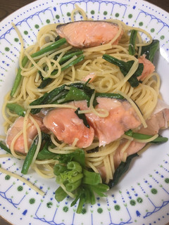 簡単 サーモンとほうれん草のパスタ-レシピのメイン写真