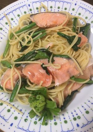 簡単　サーモンとほうれん草のパスタ-レシピのメイン写真
