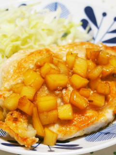 胸肉ステーキ♪パイナップルソースで爽やか-レシピのメイン写真