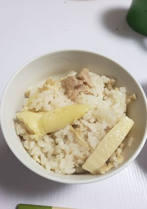 朝取りタケノコの炊き込みご飯-レシピのメイン写真