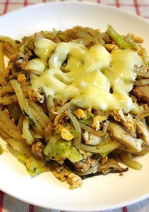 癖になる！卵チーズのお好み風焼きうどん-レシピのメイン写真