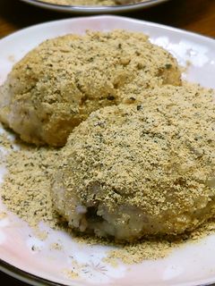 黒豆きな粉ぼた餅。-レシピのメイン写真