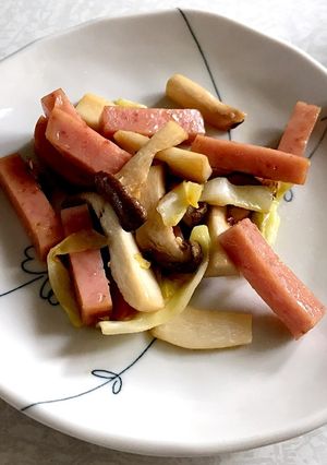簡単♪魚肉ソーセージとエリンギの醤油炒め-レシピのメイン写真