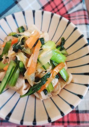 簡単☆小松菜と豚こまの塩だれ回鍋肉-レシピのメイン写真