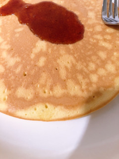 卵と砂糖と薄力粉だけ。ホットケーキ?-レシピのメイン写真