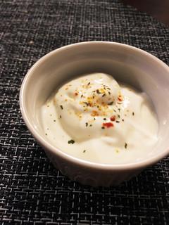 水切りヨーグルトで塗るチーズ!?-レシピのメイン写真