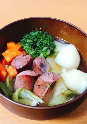 簡単！ワンボウル 野菜 コンソメスープ-レシピのメイン写真