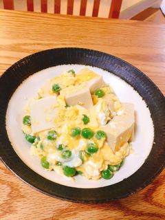 えんどう豆と高野豆腐のとろとろ卵とじ-レシピのメイン写真