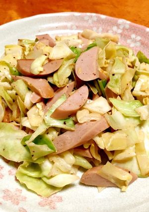 キャベツと魚肉ソーセージのマヨ炒め-レシピのメイン写真