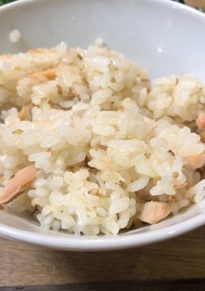 新巻鮭で炊き込みご飯 簡単です-レシピのメイン写真
