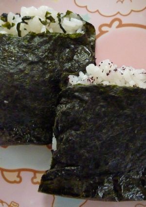 食べやすいぺったんこおにぎり-レシピのメイン写真