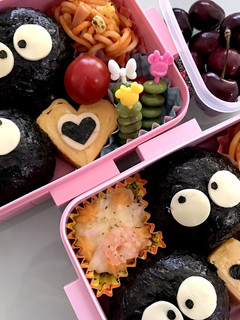 真っ黒くろすけ♡可愛いおにぎりお弁当-レシピのメイン写真