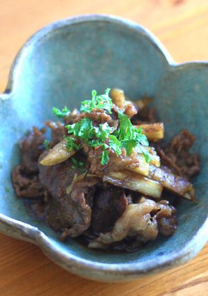 牛バラ肉とごぼうのバルサミコ煮-レシピのメイン写真