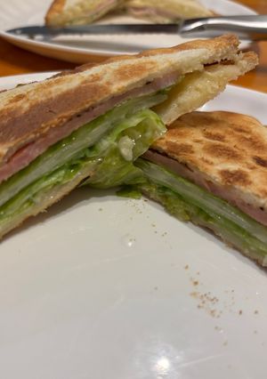 ベーコンキャベツ(レタス)ホットサンド-レシピのメイン写真