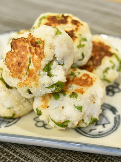 簡単 時短 はんぺんと明太子の焼き団子-レシピのメイン写真