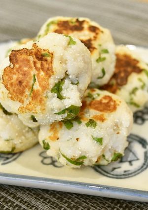 簡単 時短　はんぺんと明太子の焼き団子-レシピのメイン写真