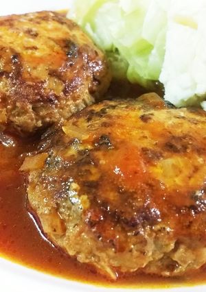 うまソースで作る煮込みハンバーグ-レシピのメイン写真