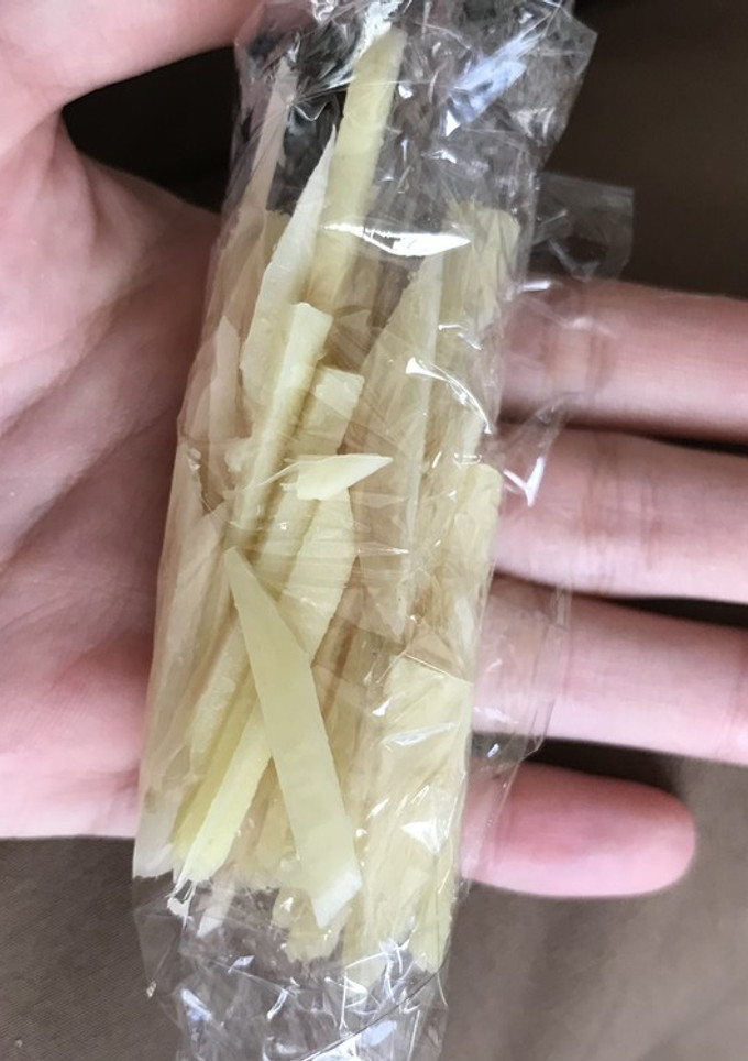 簡単、ラップ節約！生姜の冷凍保存方法-レシピのメイン写真