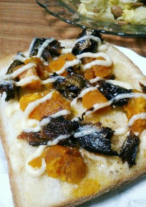 イワシ甘露煮&カボチャトースト-レシピのメイン写真