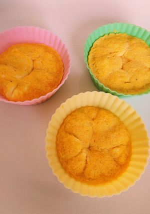 離乳食中期～ カボチャと卵の蒸しカップ-レシピのメイン写真