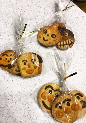 ☆アンパンマンと仲間たちクッキー☆-レシピのメイン写真