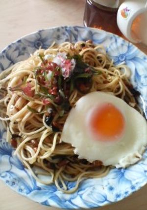 ロコモコ調★☆★納豆と海草のパスタ-レシピのメイン写真