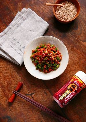 ピリ辛★いんげんとひき肉のレンチン和え-レシピのメイン写真