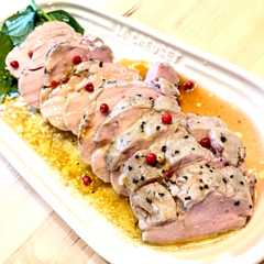 รูปของ 低温調理器で簡単！豚ヒレ肉のコンフィ
