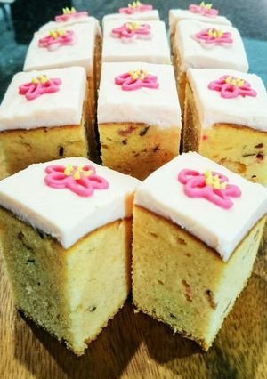 春爛漫♪桜のデコレーションパウンドケーキ-レシピのメイン写真