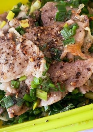 エシャレットの葉ともやしと豚肉蒸し🌱-レシピのメイン写真