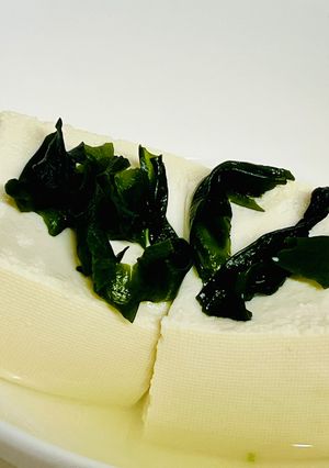 【ズボラ料理】わかめ冷奴-レシピのメイン写真