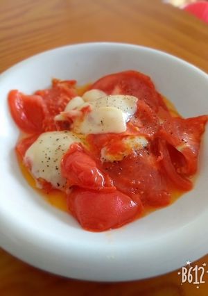 胡椒がキメ手♪トマトのチーズ焼き-レシピのメイン写真