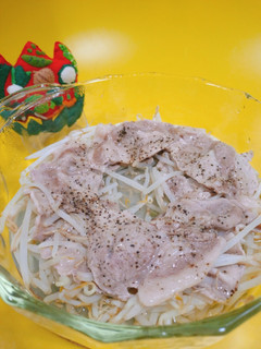 もやしと豚肉のレン・チン酒蒸し-レシピのメイン写真