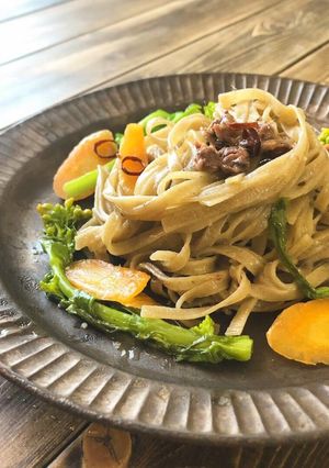 菜の花と人参のアンチョビ玄米パスタ-レシピのメイン写真