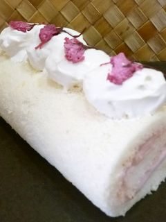 【低糖質】桜のロールケーキ-レシピのメイン写真
