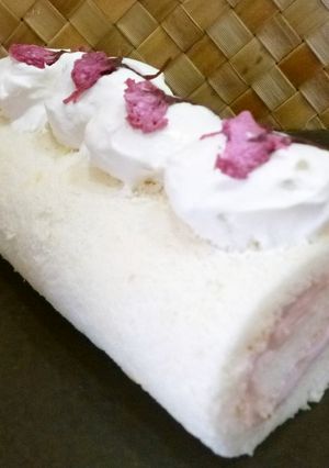 【低糖質】桜のロールケーキ-レシピのメイン写真