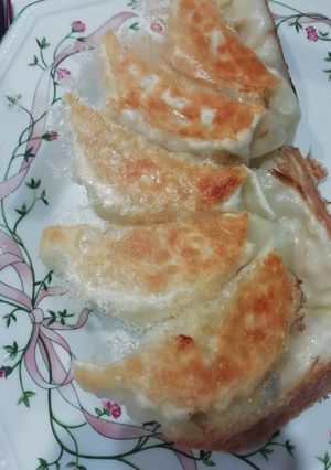 簡単美味✩とってもジューシーなえび餃子-レシピのメイン写真