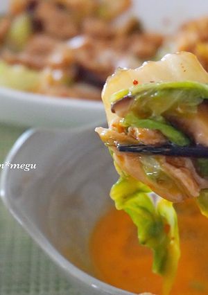 ハマる♡卵につけて食べる豚キムチ-レシピのメイン写真