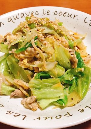 春キャベツ♡えのき♡豚肉のオイマヨ卵炒め-レシピのメイン写真