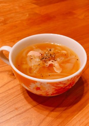 材料2つ煮るだけ♡濃いめコンソメスープ-レシピのメイン写真