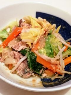 栄養満点♡冷蔵庫掃除に!さば味噌野菜炒め-レシピのメイン写真