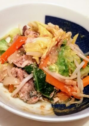 栄養満点♡冷蔵庫掃除に!さば味噌野菜炒め-レシピのメイン写真