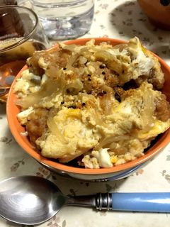 鳥の唐揚げの卵とじ丼-レシピのメイン写真