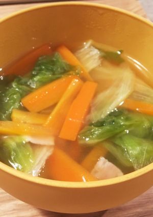 時短！野菜を食べるレタススープ-レシピのメイン写真